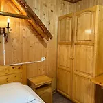 Guest house 