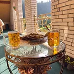 Guest house 