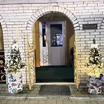 Guest house 